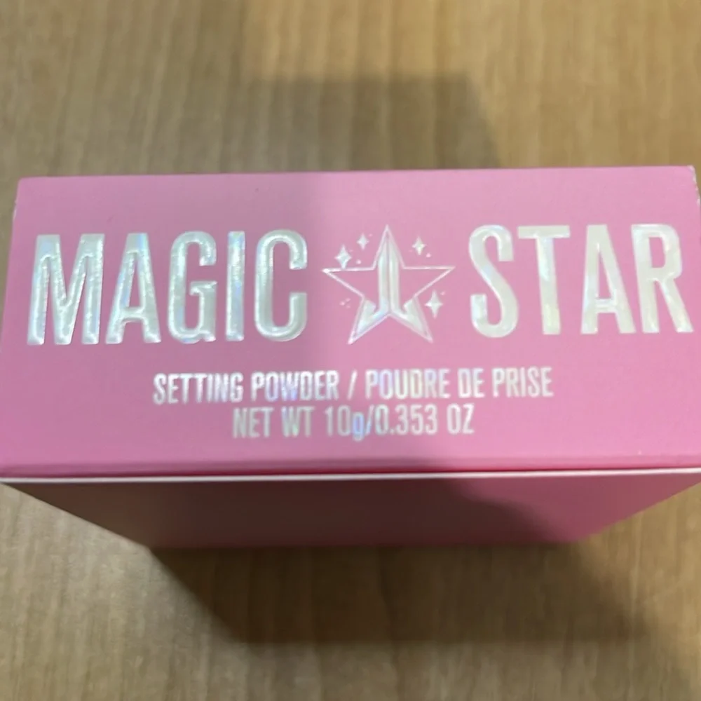 🪷 NIB Jeffrey Starr Honey Setting Powder
